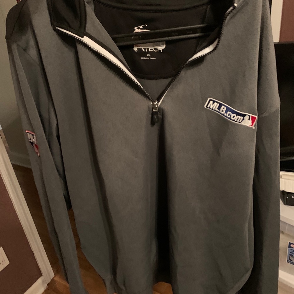 MLB.com quarter zip in gray